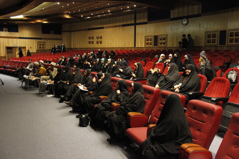 تصاویر / اختتامیه رویداد تشکیلاتی دختران حاج قاسم در قزوین -عکس حسین حاجی عزیزخانی