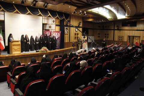 تصاویر / اختتامیه رویداد تشکیلاتی دختران حاج قاسم در قزوین -عکس حسین حاجی عزیزخانی