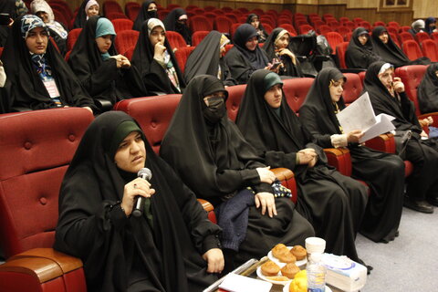 تصاویر / اختتامیه رویداد تشکیلاتی دختران حاج قاسم در قزوین -عکس حسین حاجی عزیزخانی