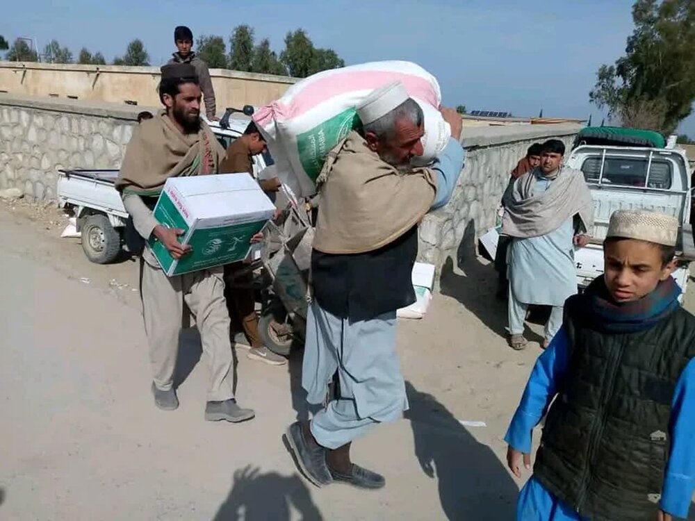 ارسال کمکهای سازمان همکاری‌های اسلامی به افغانستان +تصاویر