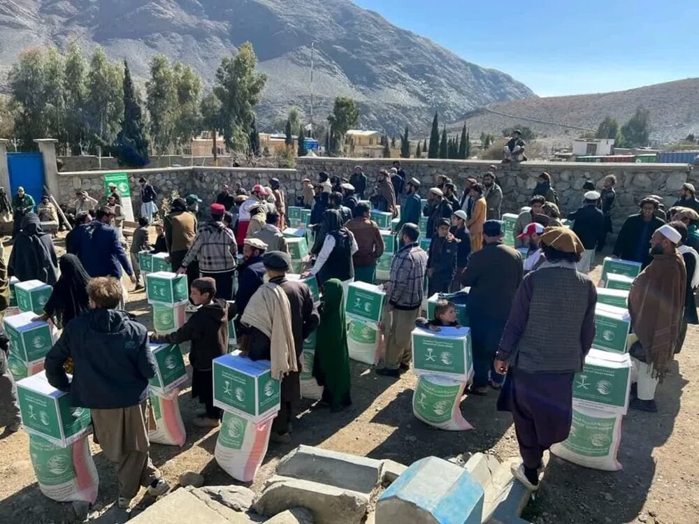او آئی سی کی طرف سے افغانستان میں امدادی سامان تقسیم+ تصاویر