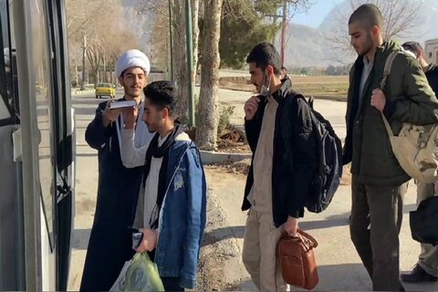 تصاویر/ اعزام طلاب مدرسه علمیه امام خمینی(ره) شهر کرمانشاه به راهیان نور