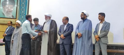 تصاویر/ هفتمین اجلاس نماز در شهرستان میناب برگزار شد