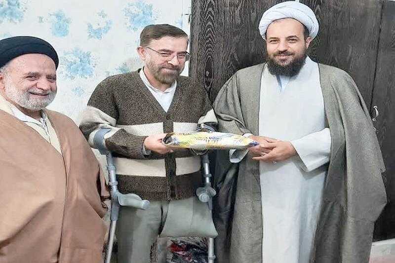 تجلیل از روحانیون جانباز دفاع مقدس و مدافع حرم کرمانشاهی + عکس