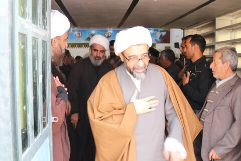 حضور مدیر حوزه علمیه خواهران در مراسم تدفین فرزند حجت الاسلام اسماعیل نیا