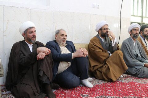 حضور مدیر حوزه علمیه خواهران در مراسم تدفین فرزند حجت الاسلام اسماعیل نیا