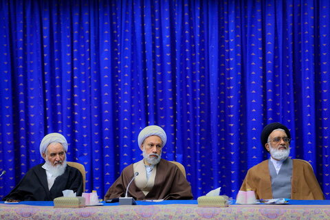 نشست حجت الاسلام والمسلمین رئیسی، رئیس جمهور با نمایندگان ولی فقیه و ائمه جمعه مراکز استان ها