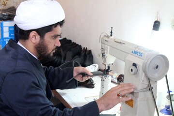 تصاویر / روحانی کارآفرین همدانی