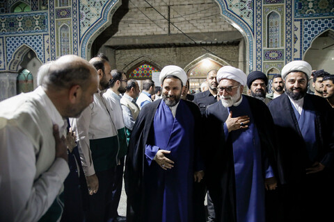 تصاویر/ حضور تولیت آستان قدس رضوی در مرقد علی بن مهزیار