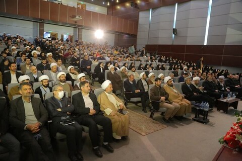 تصاویر/ برگزاری هفتمین اجلاس استانی نماز استان قزوین
