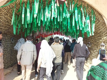 تصاویر/  بازدید طلاب استان آذربایجان شرقی از یادمان شهدای فتح المبین