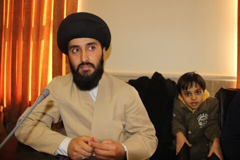 تصاویر/ حضور مدیر حوزه علمیه استان قزوین در جمع طلاب جهادی