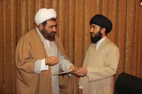 تصاویر/ حضور مدیر حوزه علمیه استان قزوین در جمع طلاب جهادی