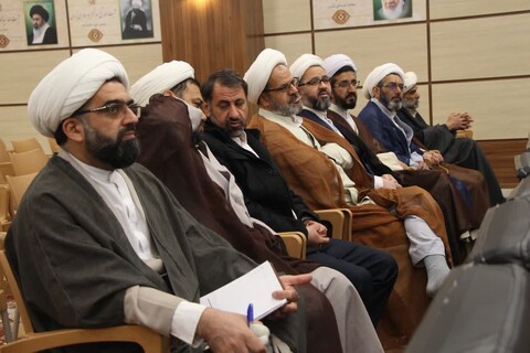 تصاویر/ آغاز نشست دو روزه گروه های علمی تربیتی مدارس علمیه استان یزد