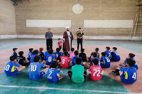 استقبال نوجوانان شهر سرمست از اجرای برنامه های ورزشی مسجد
