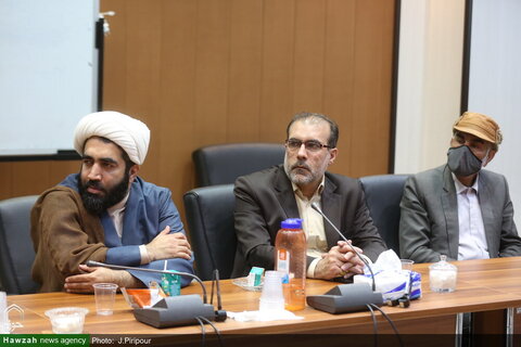 بالصور/ الاجتماع التمهيدي العلمي الثالث لمؤتمر الإمام الرضا (ع) العالمي بمدينة قم المقدسة