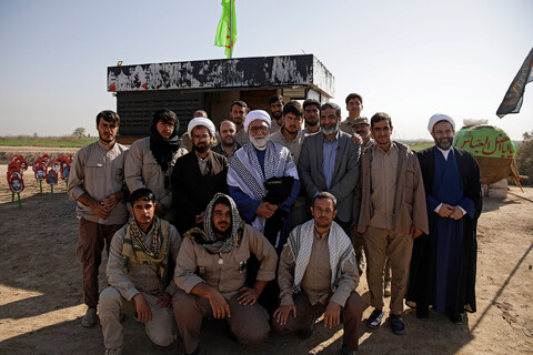 تصاویر/ حضور تولیت آستان قدس رضوی در مناطق عملیاتی هشت سال دفاع مقدس