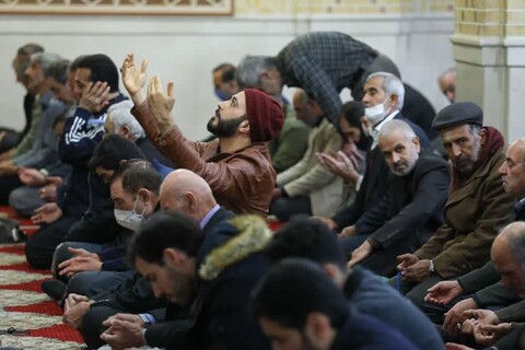 تصاویر/ نماز جمعه قزوین از قاب دوربین