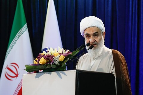 تصاویر/ نماز جمعه قزوین از قاب دوربین