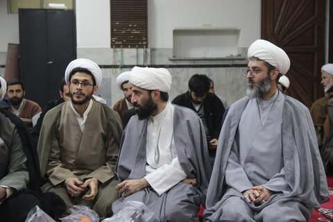 تصاویر / حضور مدیر حوزه علمیه استان قزوین در جمع روحانیون وطلاب قزوینی مقیم استان قم