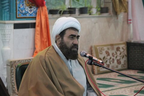 تصاویر / نشست مدیر حوزه علمیه استان قزوین با روحانیون وطلاب شهر اقبالیه