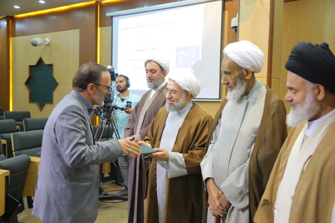 تصاویر / چهارمین همایش کتاب سال حکومت اسلامی