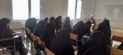 تصاویر/ کارگاه مهدویت و جلسه اخلاق عمومی در مدارس علمیه خواهران نورآباد و ازنا
