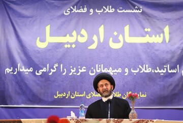 مردم ایران دغدغه معیشت دارند/ طلاب از ضعیف‌ترین اقشار کشور هستند