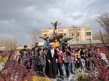 امام محله‌ای که دغدغه‌اش تحصیل دانش آموزان است