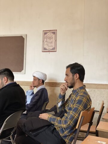 تصاویر / تجلیل از خانواده اساتید وطلاب مدرسه علمیه شهید مصطفی خمینی (ره) تاکستان