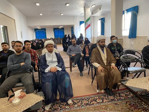 تصاویر / تجلیل از خانواده اساتید وطلاب مدرسه علمیه شهید مصطفی خمینی (ره) تاکستان