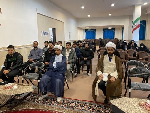 تصاویر / تجلیل از خانواده اساتید وطلاب مدرسه علمیه شهید مصطفی خمینی (ره) تاکستان