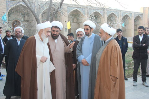 تصاویر / اعزام طلاب مدارس علمیه استان قزوین به اردوی فرهنگی راهیان نور