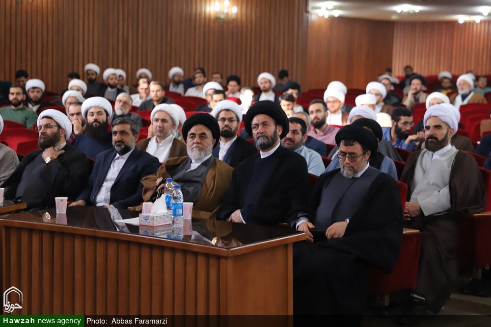 مردم ایران دغدغه معیشت دارند/طلاب از ضعیفترین اقشار کشور هستند