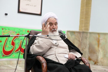 تصاویر/ دیدار نمایندهبا پرسنل استانداری کرمانشاه به مناسبت نیمه شعبان