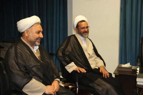 تصاویر / دیدار معاون تبلیغ و امور فرهنگی حوزه های علمیه کشور با امام جمعه قزوین