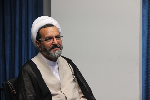 تصاویر / دیدار معاون تبلیغ و امور فرهنگی حوزه های علمیه کشور با امام جمعه قزوین