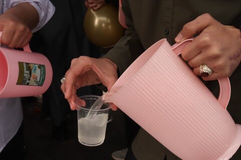 تصاویر/ جشنی متفاوت برای بچه های محلات پایین شهر توسط طلاب ارومیه- ۲