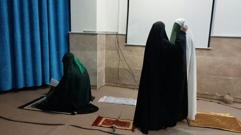 تصاویر/ اجرای نمایش ویژه ولادت حضرت مهدی (عج) در مدرسه علمیه الزهرا (س ) ارومیه