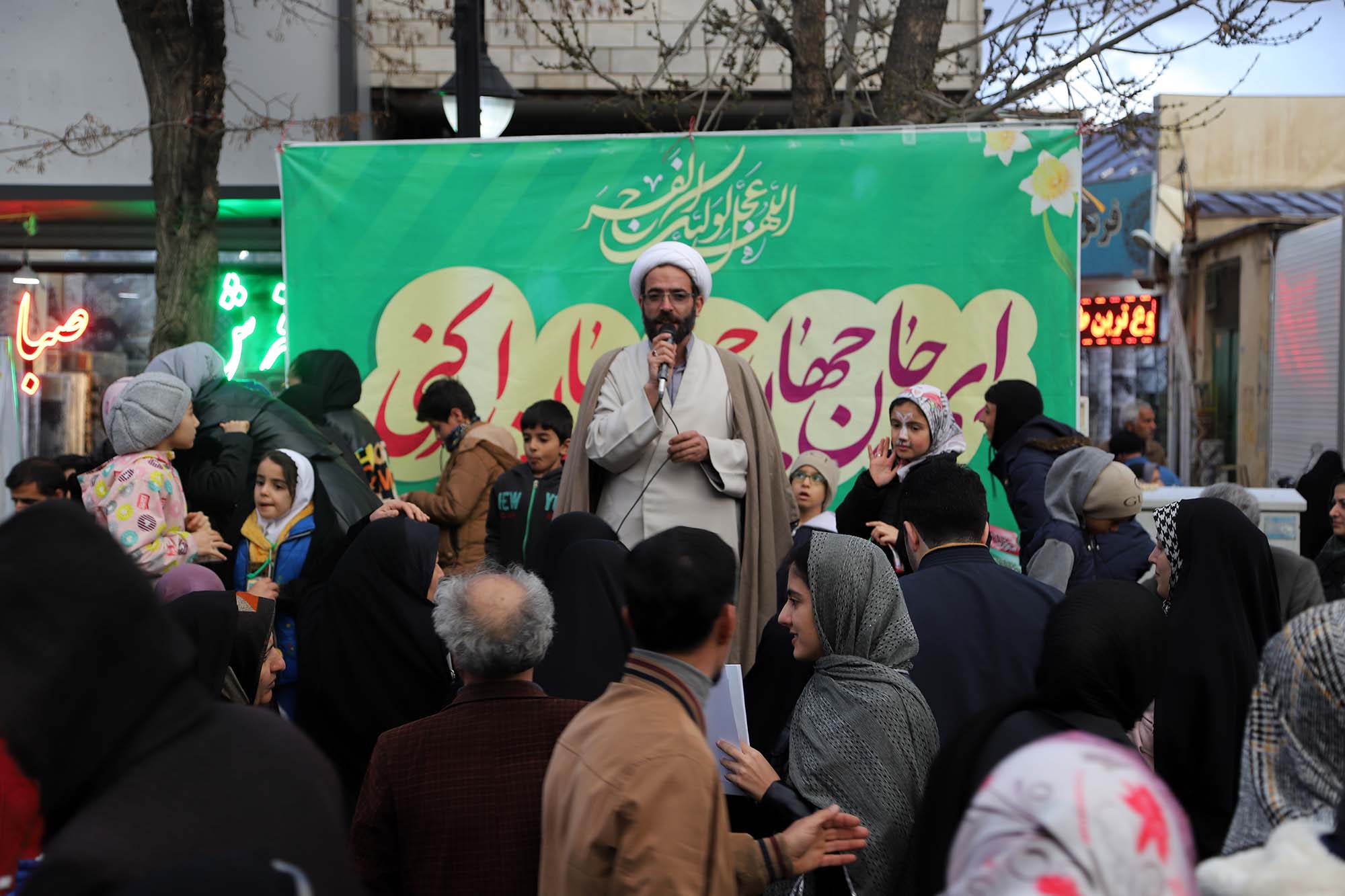 برپایی موکب حوزه علمیه همدان در جشن نیمه شعبان