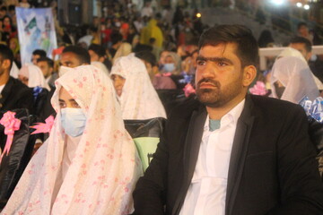 فیلم | لحظاتی از آیین ازدواج آسان مهدوی ۵۰ زوج جوان