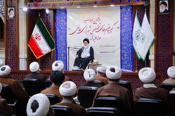 روحانیت، پیشانی جریان دفاع از دین خدا | صداقت با مردم، در اولویت راهبرد کنش گری اجتماعی طلاب باشد