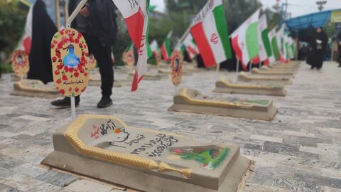 تصاویر /حضور طلاب مدارس علمیه استان قزوین در یادمانهای والفجر 8 وهویزه -عکس -ابوالفضل قاسمی