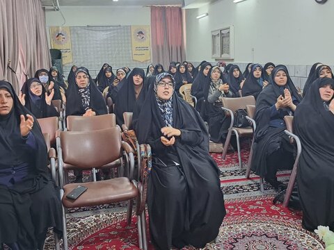 تصاویر / مراسم جشن نیمه شعبان در حوزه علمیه خواهران کوثر قزوین