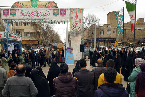 تصاویر/ برگزاری جشن نیکوکاری در میدان آزادی قزوین