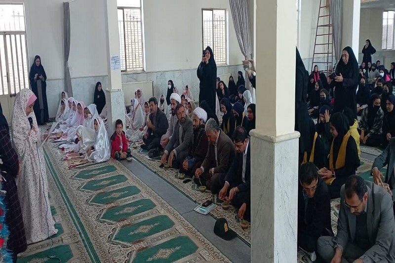 «جشن فرشته ها» در شهر سرمست برگزار شد