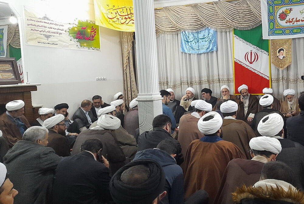 گزارشی از جلسه طلاب مرند و جلفا