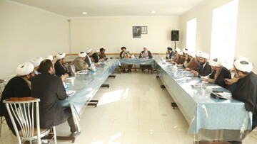 اجلاسیه مدیران مدارس علمیه آذربایجان شرقی برگزار شد