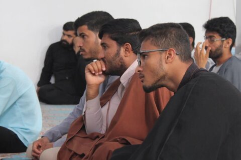 تصاویر/ درس اخلاق در مدرسه علمیه  ولیعصر(عج) رودان