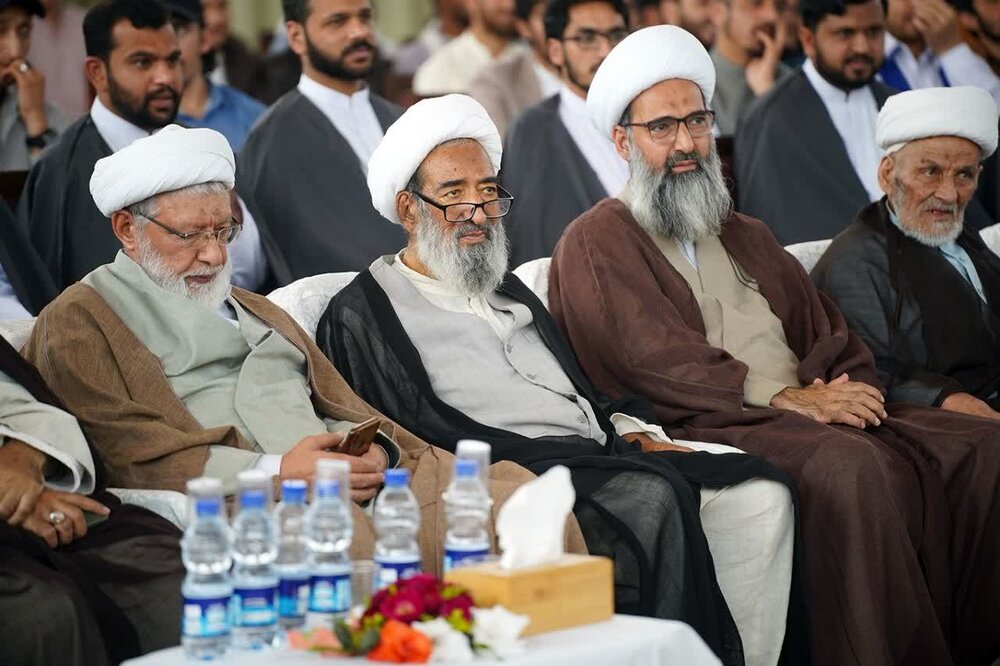 جامعۃ الکوثر اسلام آباد کا سالانہ اجلاس و طلاب کرام کی عمامہ گزاری